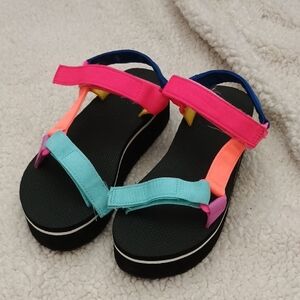 Platform Sandals Size 4